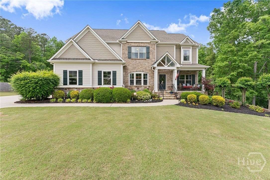 2.23 Acres of Land with Home for Sale in Jefferson, Georgia