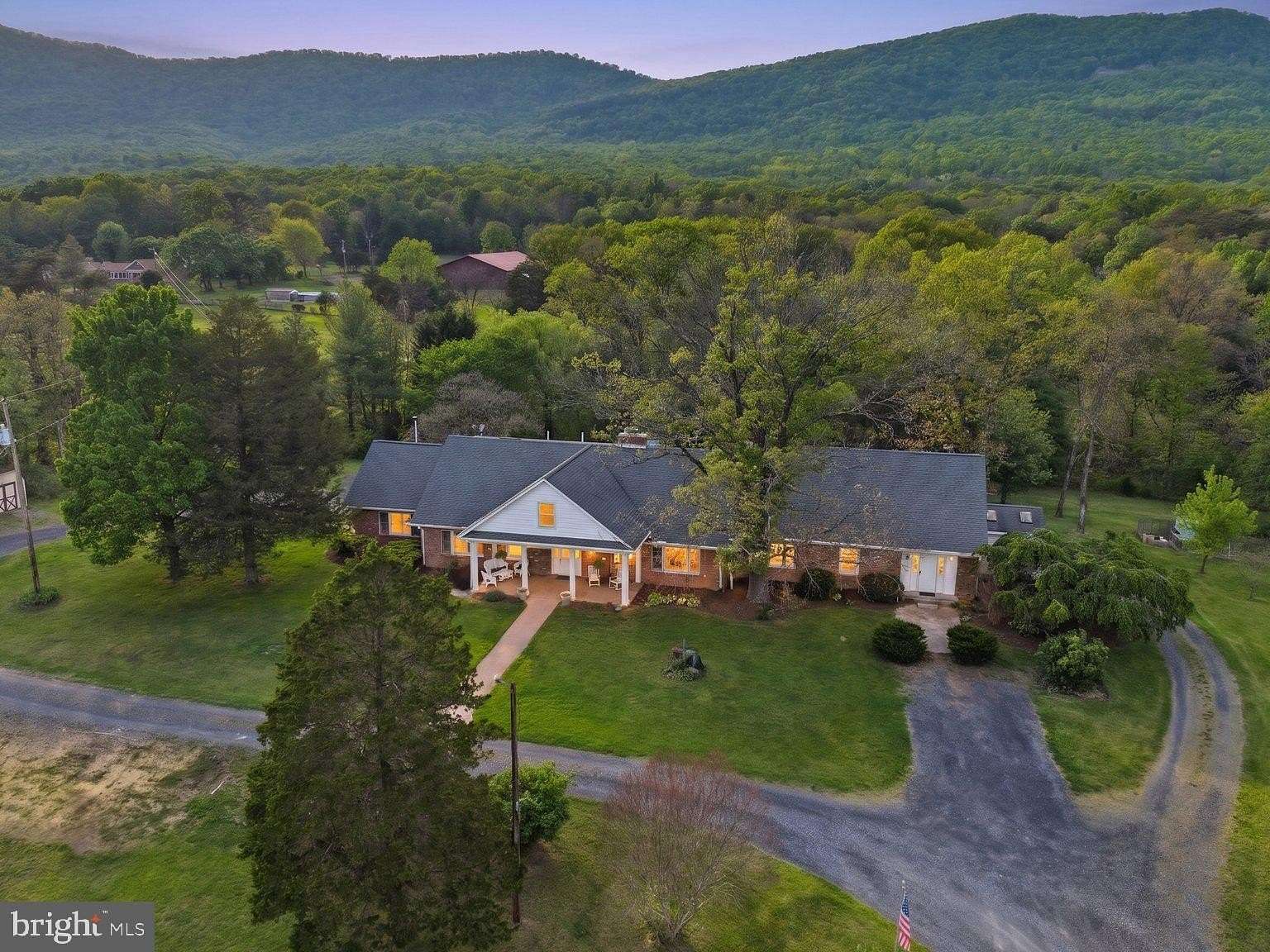 7 Acres of Land with Home for Sale in Front Royal, Virginia