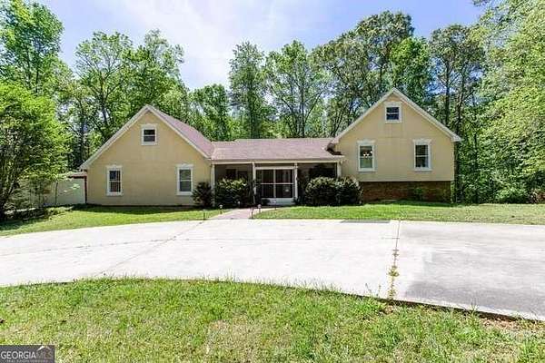 5.12 Acres of Land with Home for Sale in Douglasville, Georgia