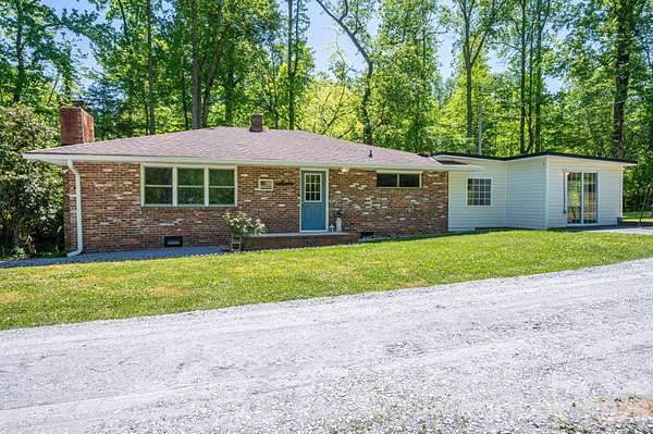 20.2 Acres of Agricultural Land with Home for Sale in Bessemer City, North Carolina