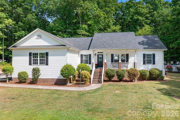4 Acres of Land with Home for Sale in Mount Pleasant, North Carolina