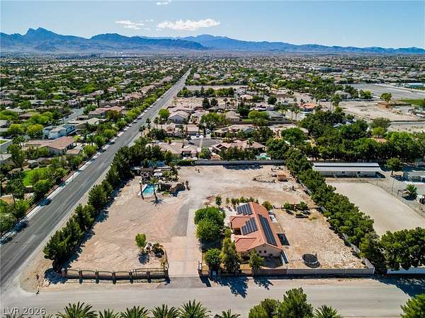 2 Acres of Land with Home for Sale in Las Vegas, Nevada