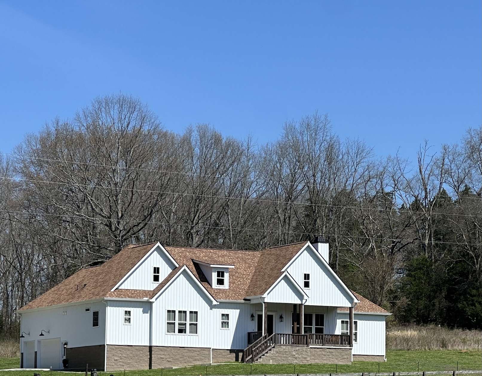 2 Acres of Land with Home for Sale in Columbia, Tennessee