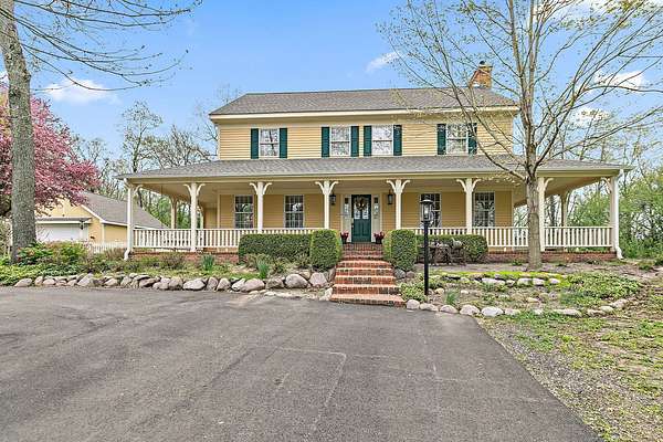 11.3 Acres of Land with Home for Sale in Cary, Illinois
