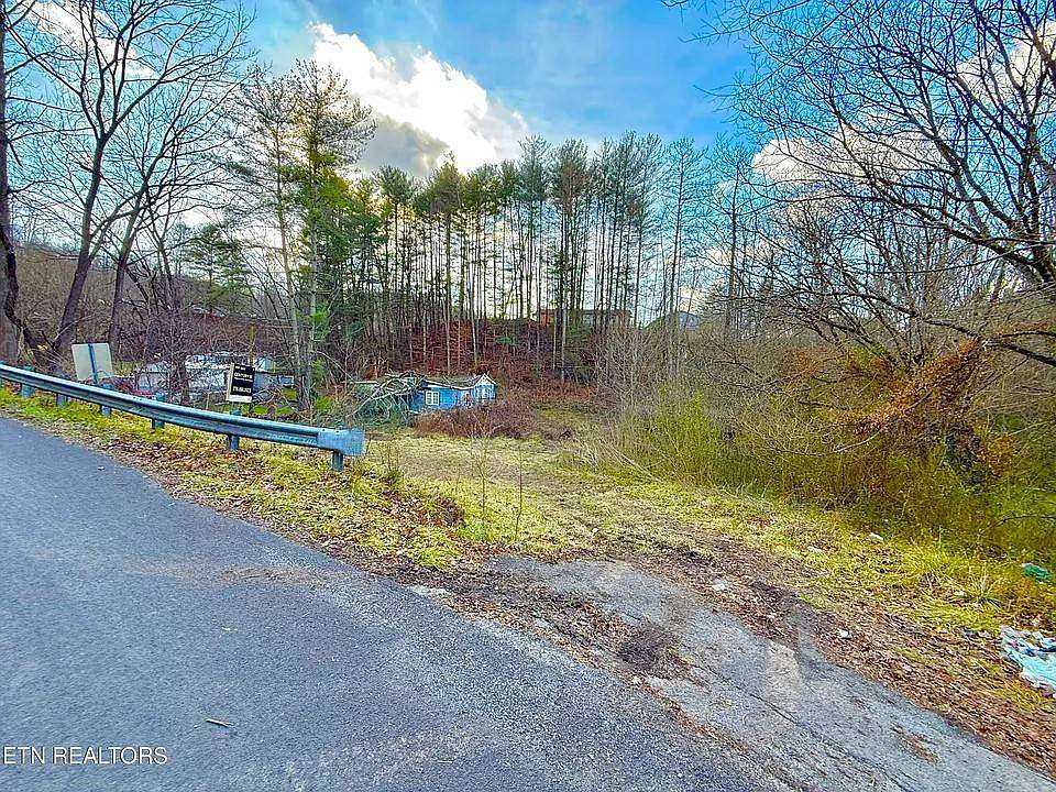 1.39 Acres of Residential Land for Sale in Big Stone Gap, Virginia