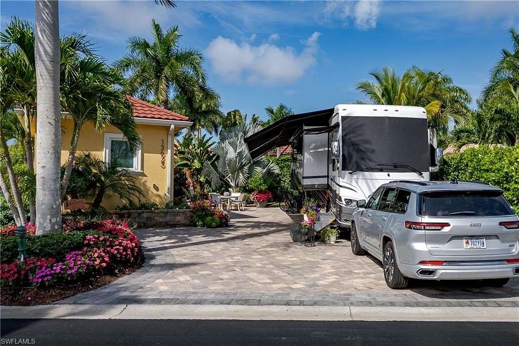 0.09 Acres of Residential Land for Sale in Naples, Florida