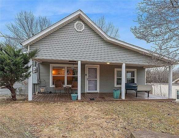 2.75 Acres of Land with Home for Sale in Fayetteville, Arkansas