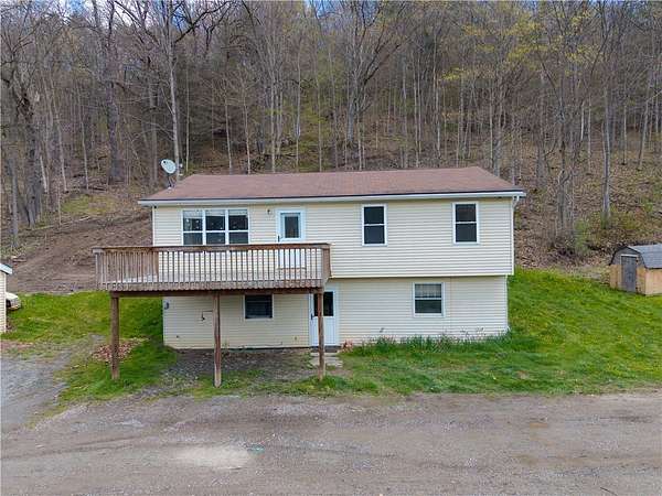 4.2 Acres of Land with Home for Sale in Dansville Town, New York