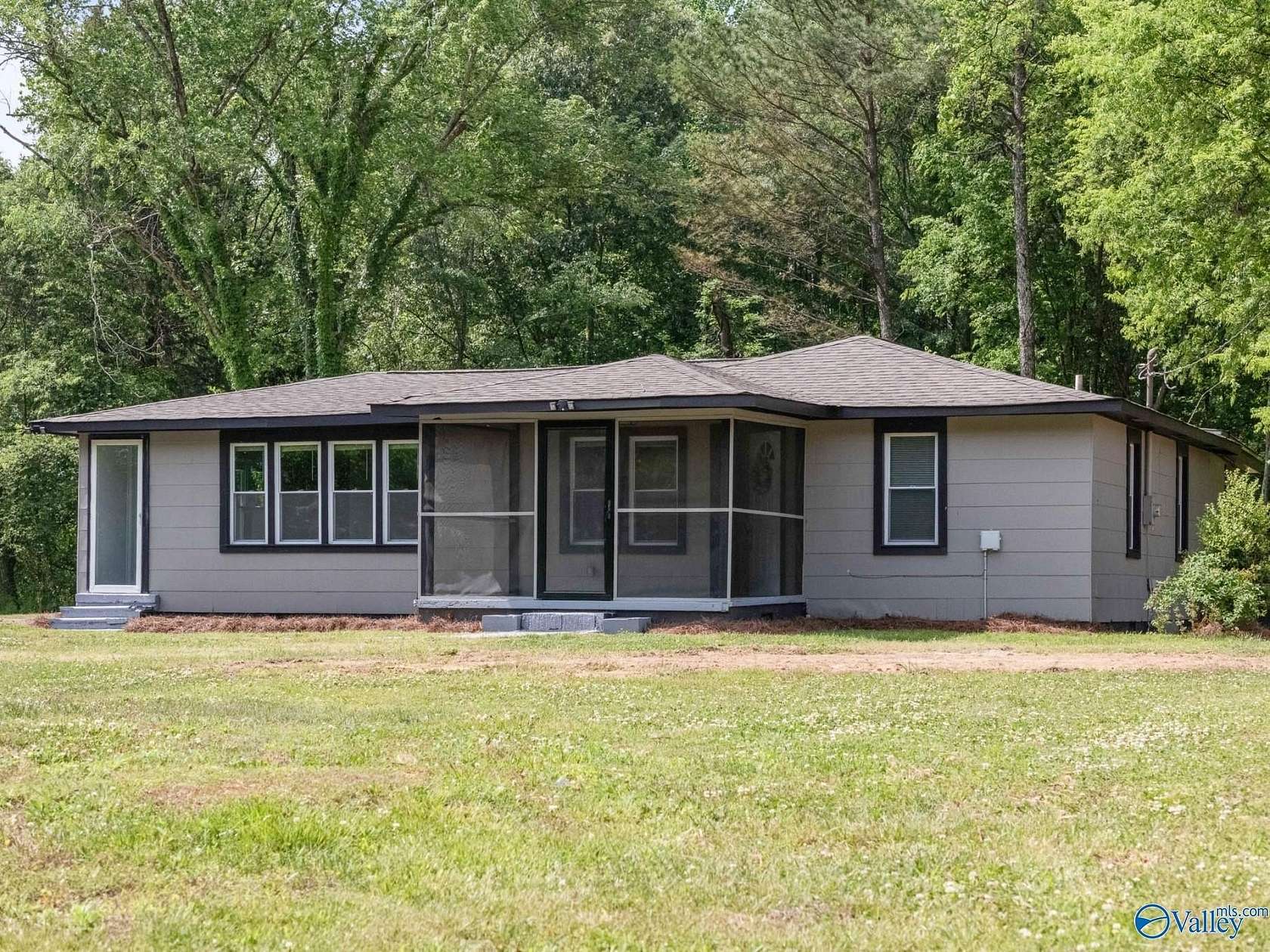 1.9 Acres of Land with Home for Sale in Gurley, Alabama