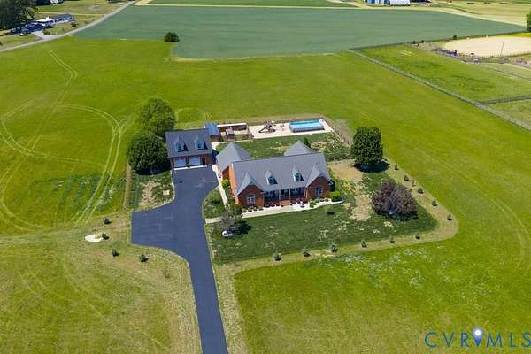 10 Acres of Land with Home for Sale in Mechanicsville, Virginia