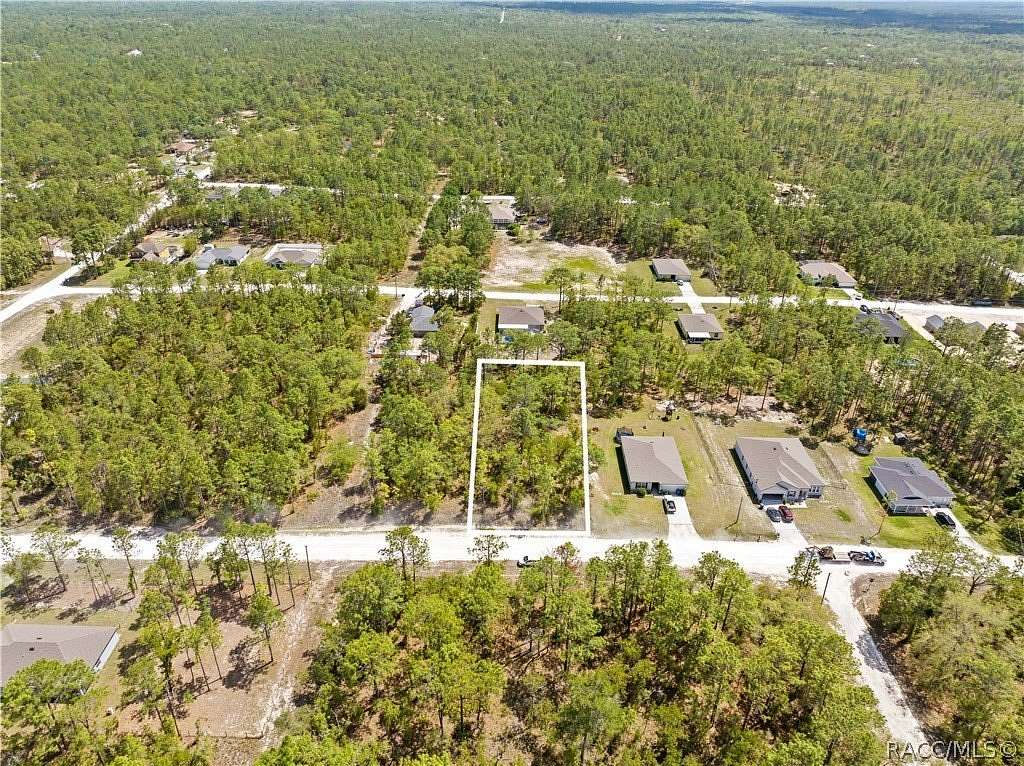 0.45 Acres of Residential Land for Sale in Weeki Wachee, Florida