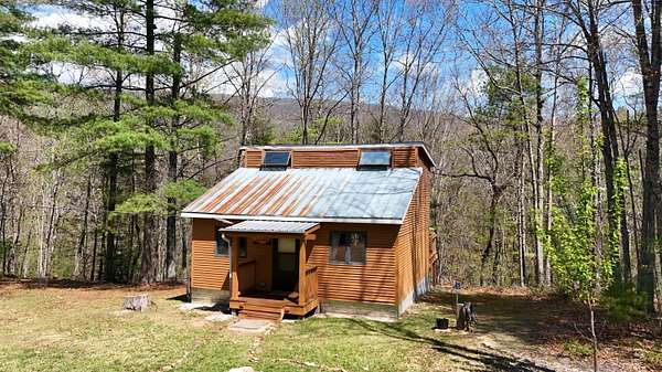 20.8 Acres of Recreational Land with Home for Sale in Waiteville, West Virginia