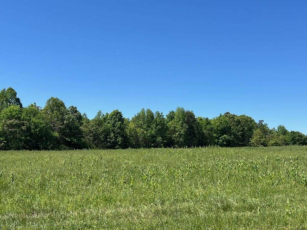 31 Acres of Recreational & Residential Land for Sale in Nathalie, Virginia
