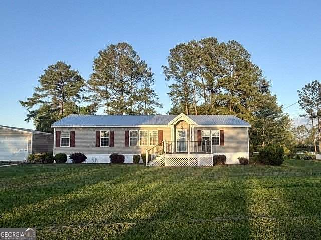 5 Acres of Land with Home for Sale in Metter, Georgia