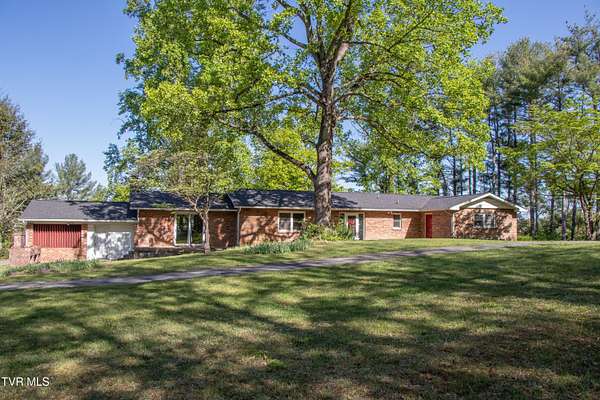 7.5 Acres of Land with Home for Sale in Bristol, Tennessee