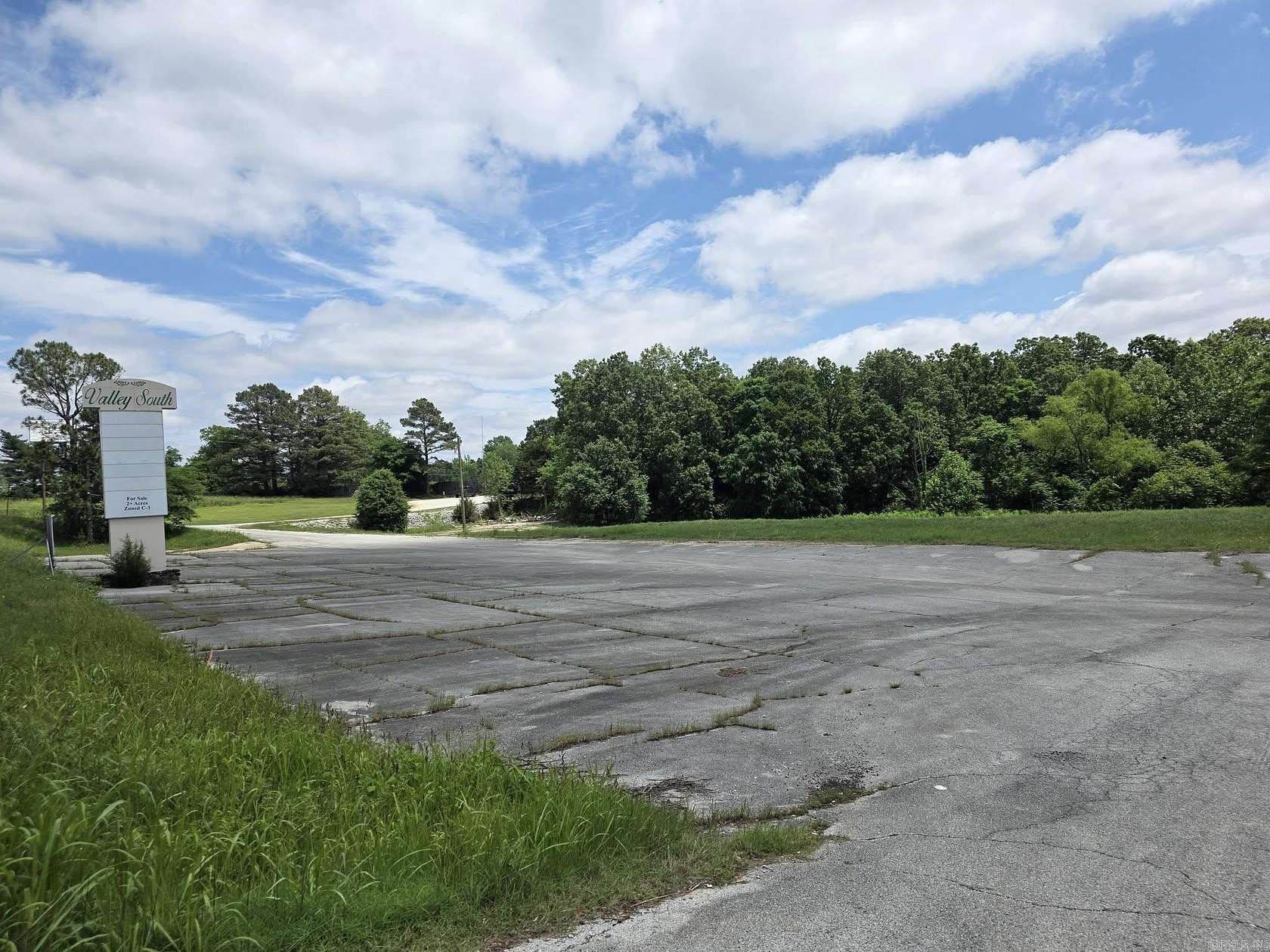 2 Acres of Commercial Land for Sale in Paragould, Arkansas
