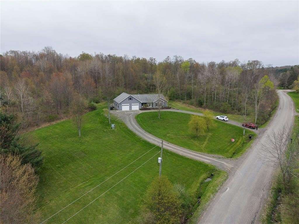5 Acres of Land with Home for Sale in Candor, New York