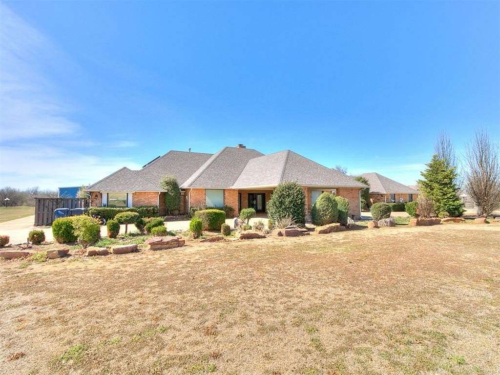 10 Acres of Land with Home for Sale in Oklahoma City, Oklahoma