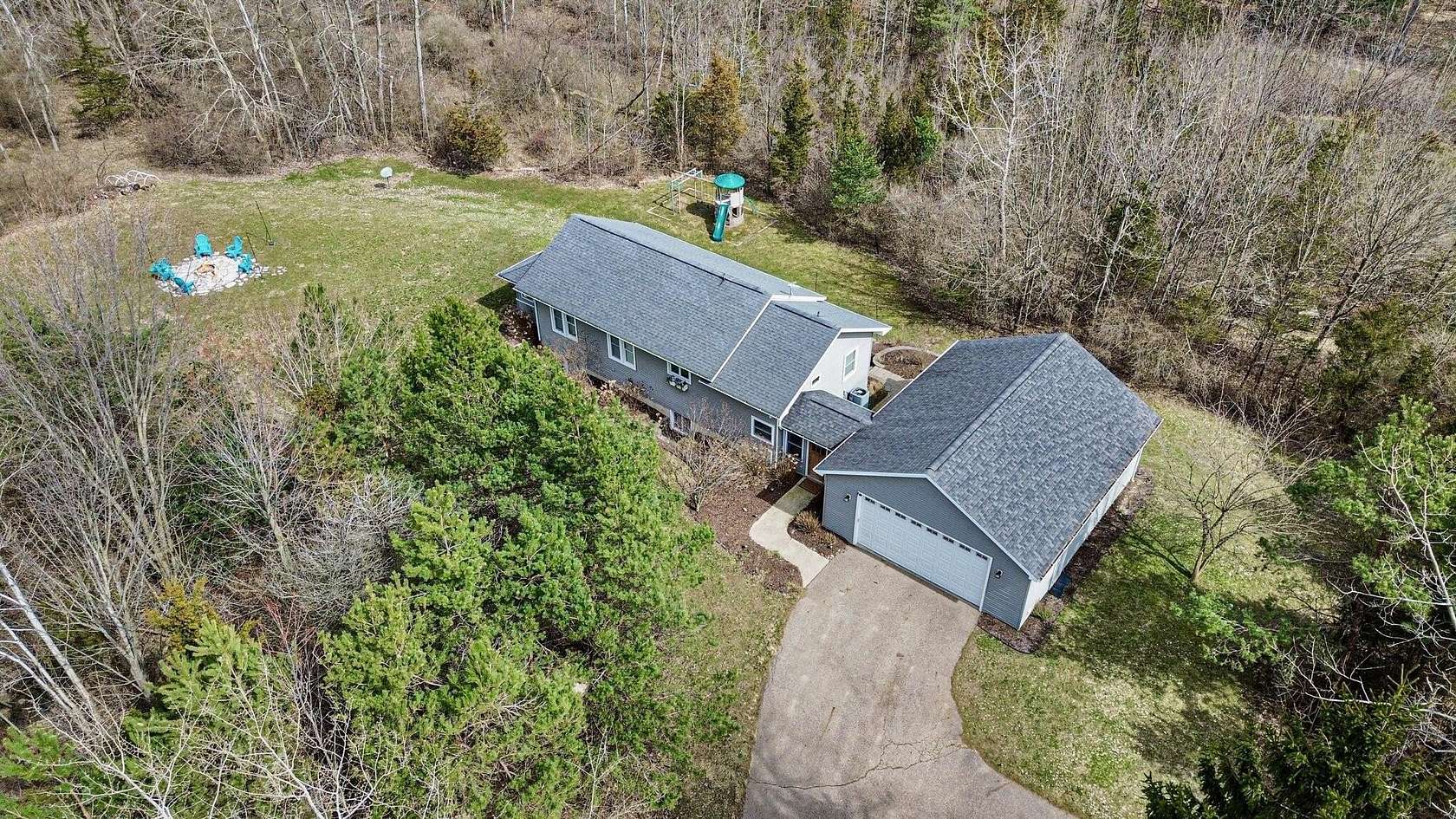 6 Acres of Land with Home for Sale in South Haven, Michigan