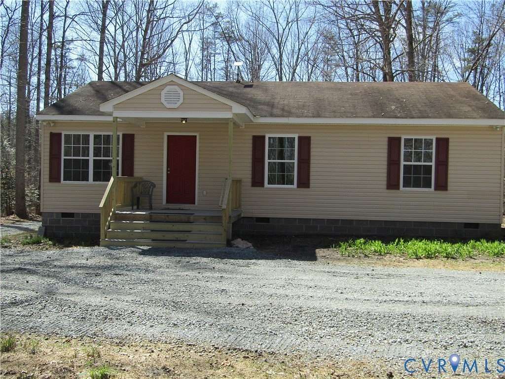 2 Acres of Land with Home for Sale in Columbia, Virginia