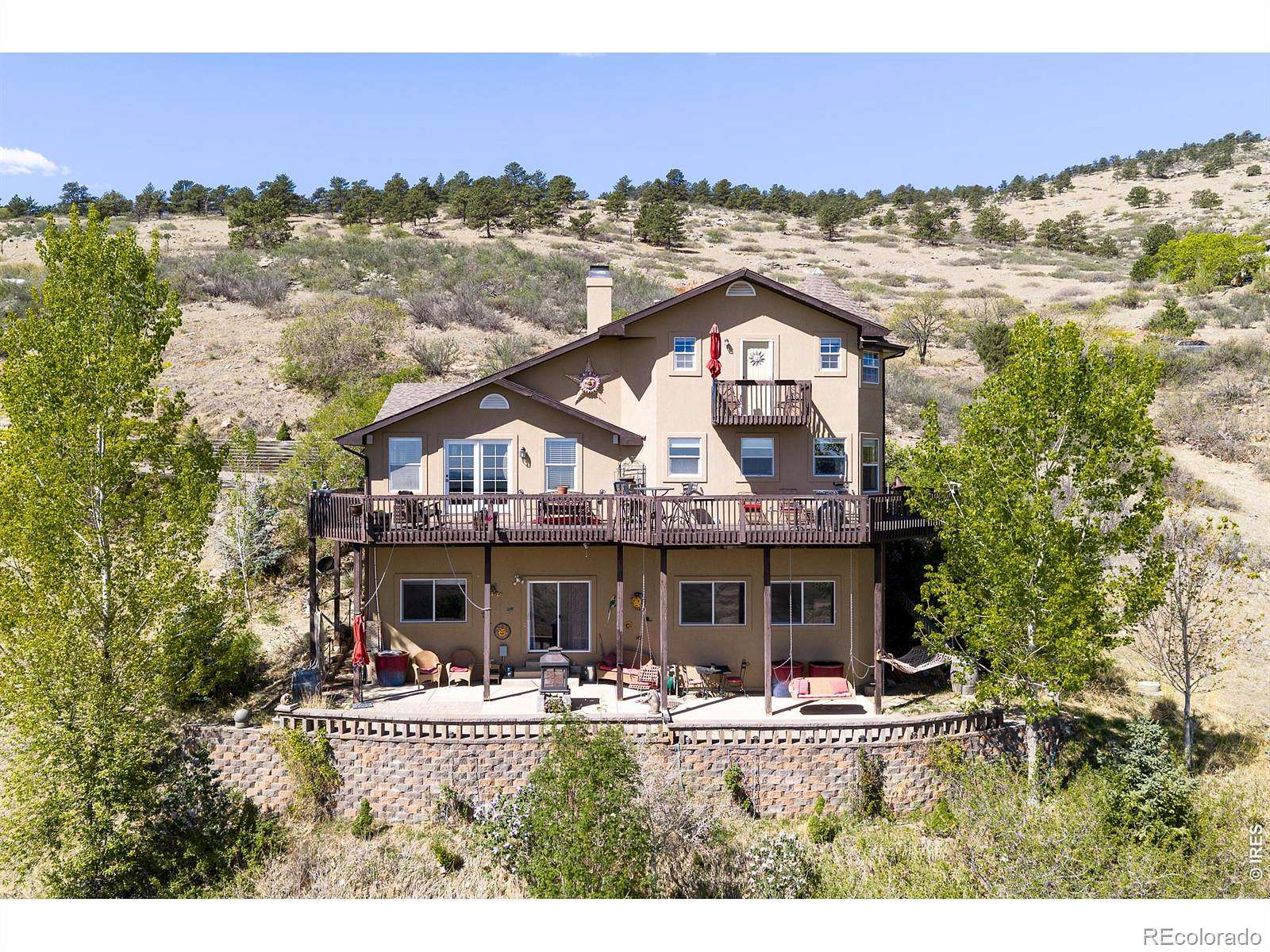 2.5 Acres of Land with Home for Sale in Longmont, Colorado