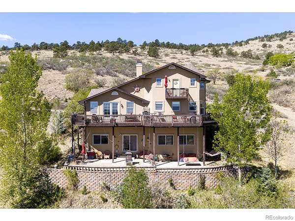 2.5 Acres of Land with Home for Sale in Longmont, Colorado