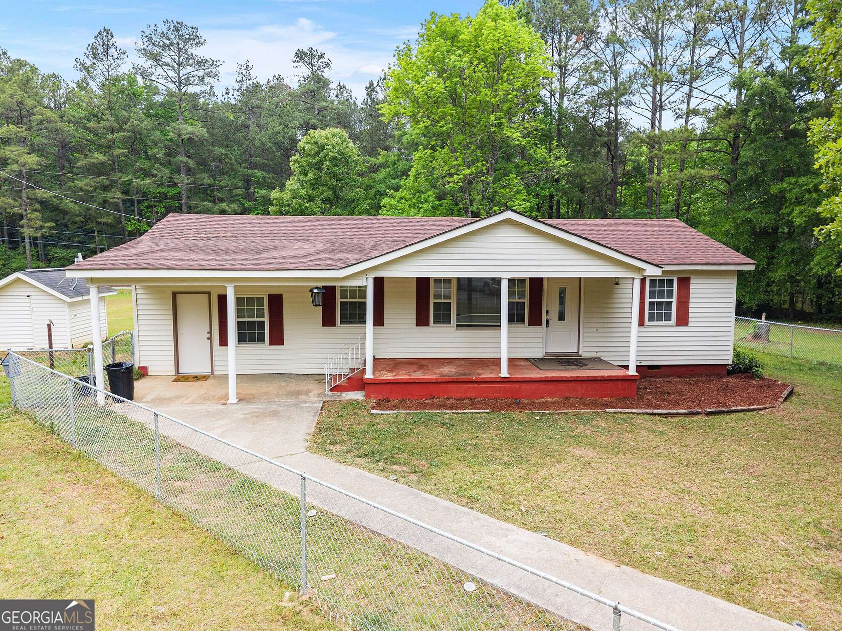 2 Acres of Land with Home for Sale in Juliette, Georgia
