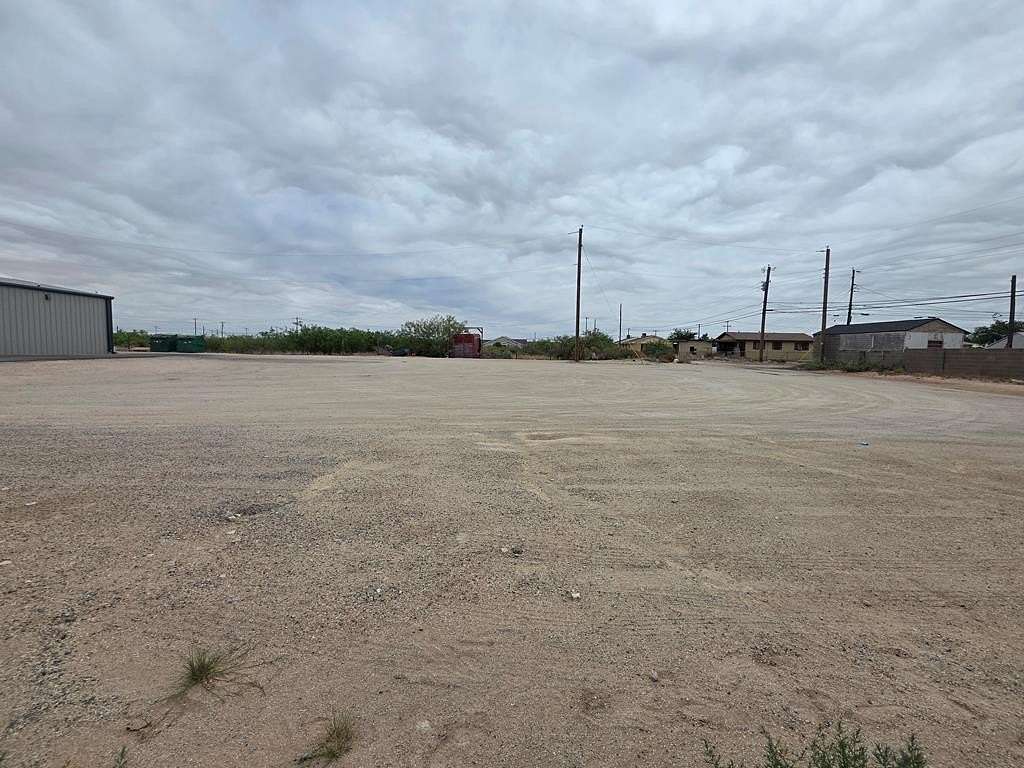 0.28 Acres of Commercial Land for Sale in Monahans, Texas