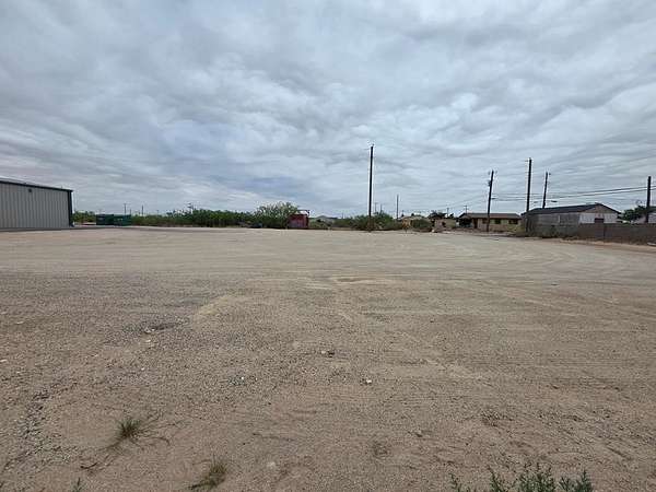 0.28 Acres of Commercial Land for Sale in Monahans, Texas