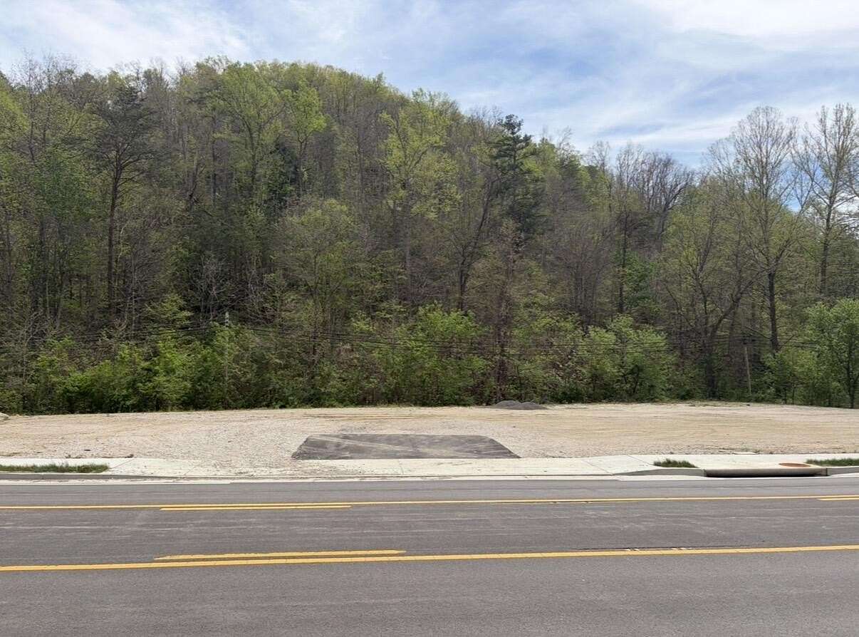 0.5 Acres of Land for Sale in Frenchburg, Kentucky