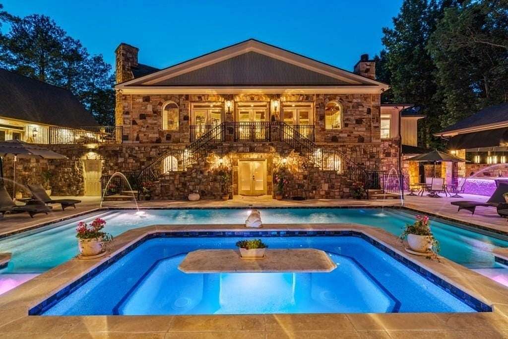 6.3 Acres of Land with Home for Sale in Cartersville, Georgia