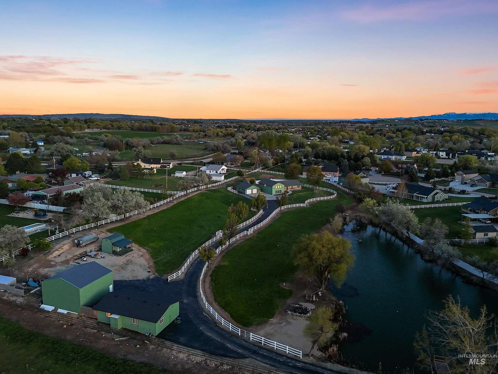 4.7 Acres of Land with Home for Sale in Nampa, Idaho