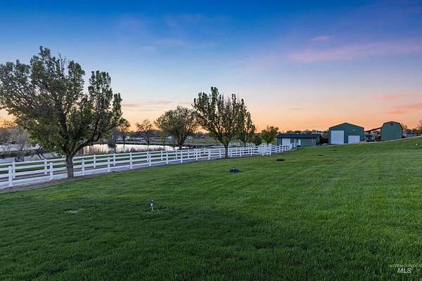 4.7 Acres of Land with Home for Sale in Nampa, Idaho
