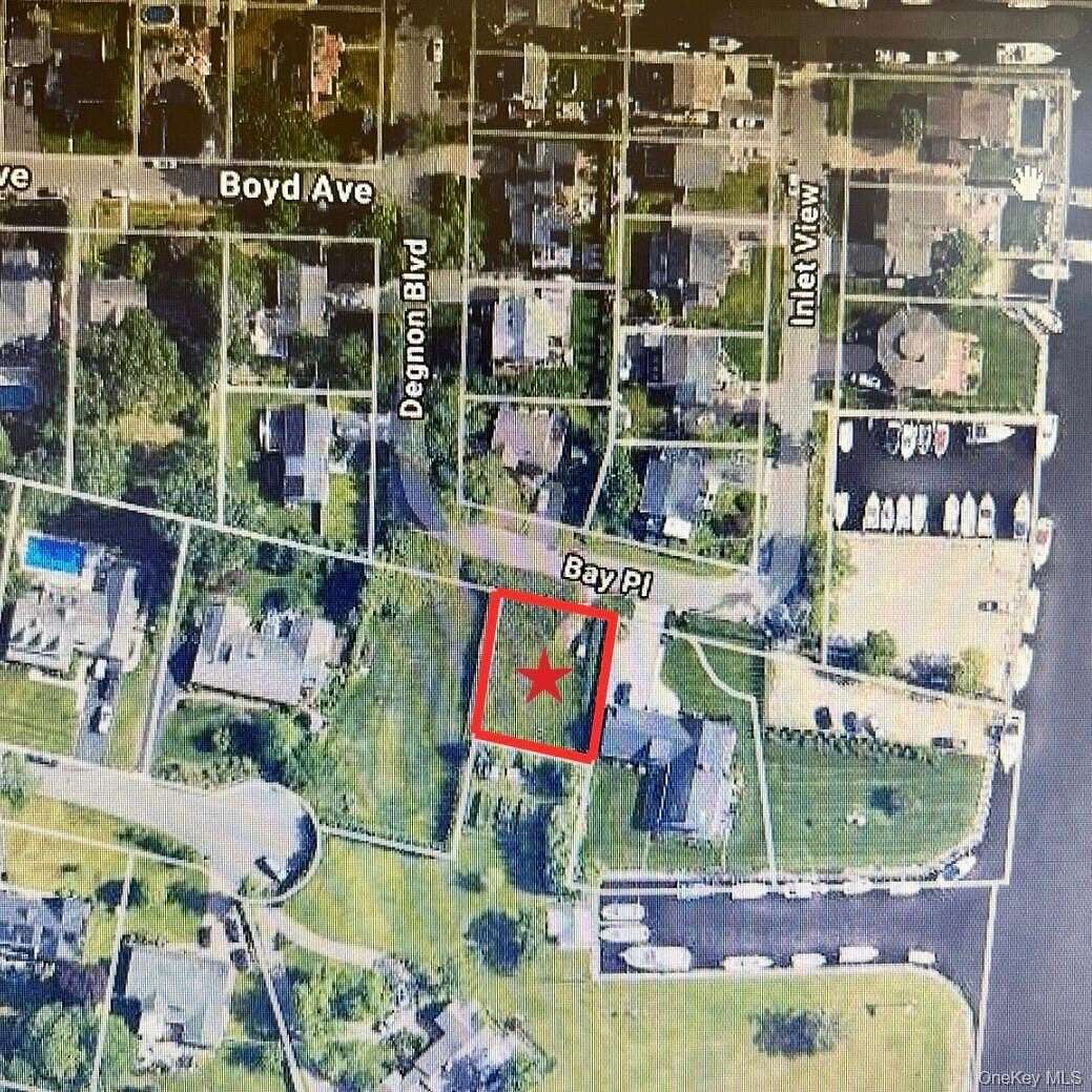 0.18 Acres of Residential Land for Sale in Bay Shore, New York