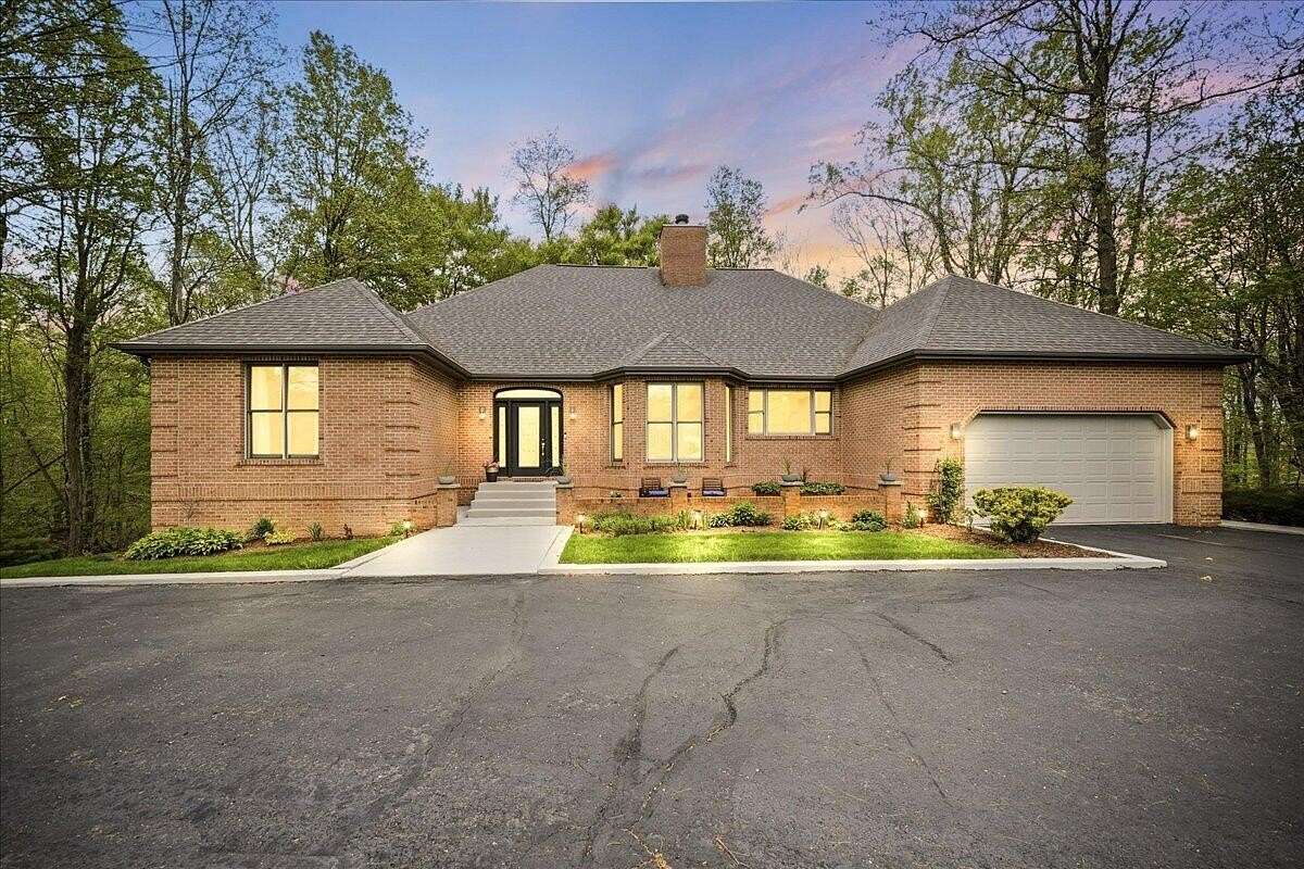 5 Acres of Land with Home for Sale in Valparaiso, Indiana