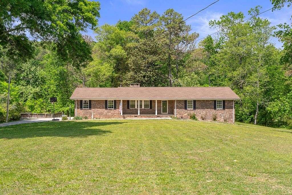 9.6 Acres of Land with Home for Sale in Ringgold, Georgia