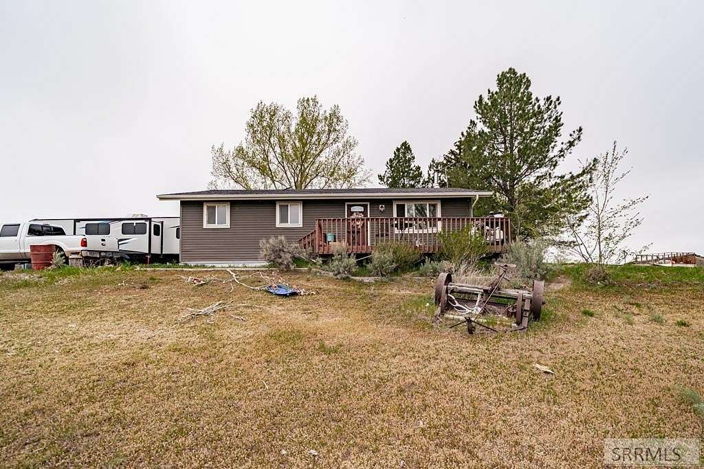 5.1 Acres of Land with Home for Sale in Blackfoot, Idaho