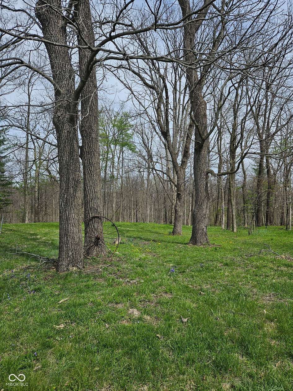 7.59 Acres of Residential Land for Sale in Bainbridge, Indiana