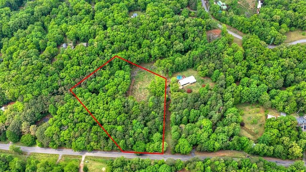 5 Acres of Residential Land for Sale in Ellijay, Georgia
