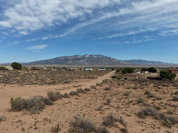 0.5 Acres of Residential Land for Sale in Rio Rancho, New Mexico