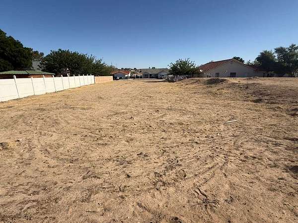 0.27 Acres of Residential Land for Sale in Helendale, California