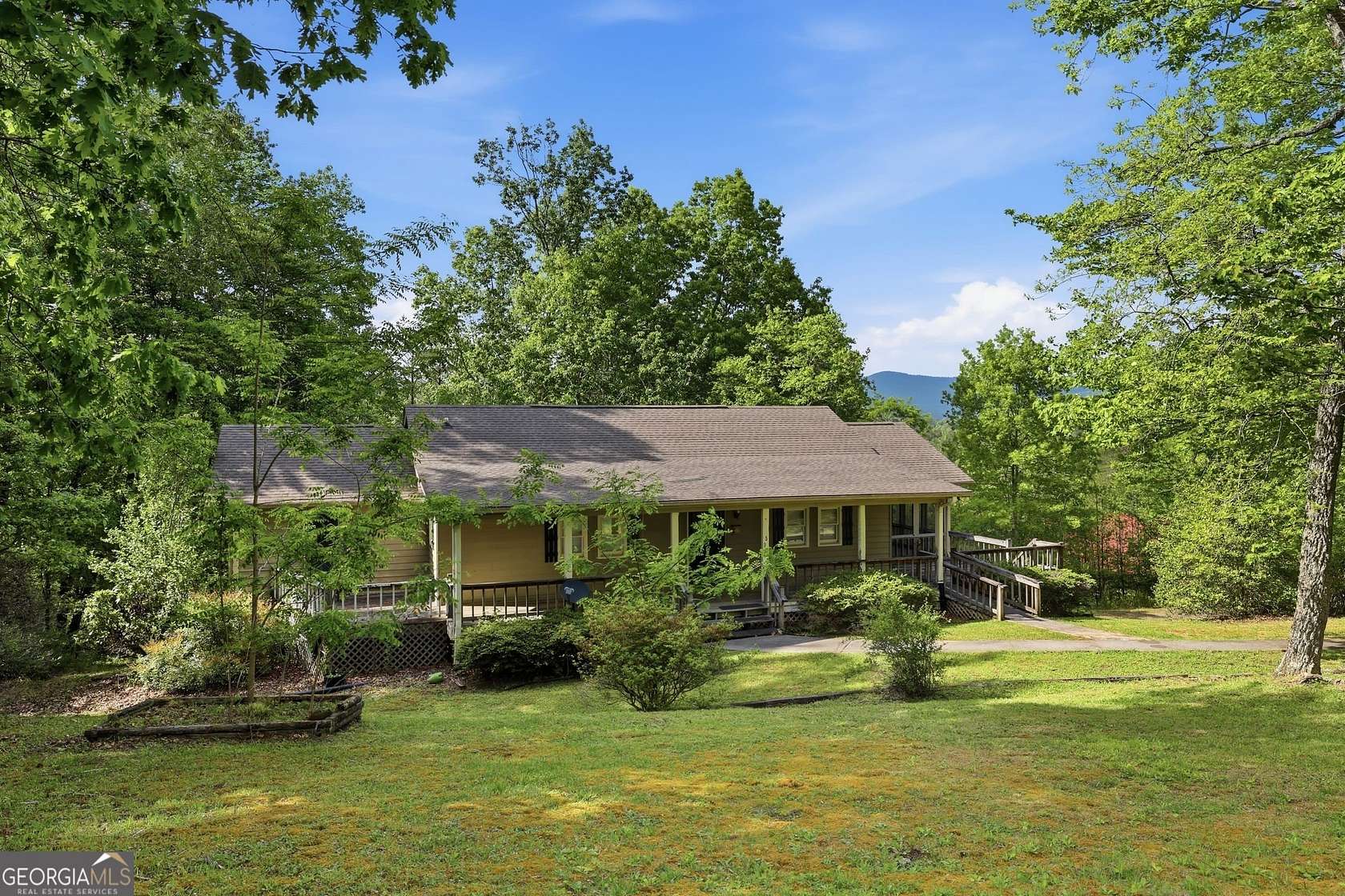 1.58 Acres of Land with Home for Sale in Tiger, Georgia