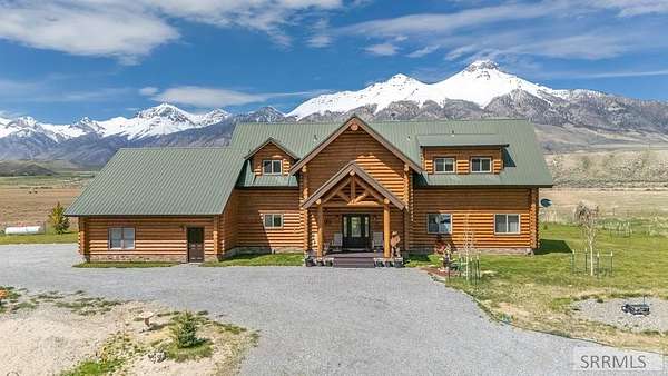 3.46 Acres of Land with Home for Sale in Mackay, Idaho