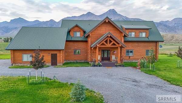 3.46 Acres of Land with Home for Sale in Mackay, Idaho