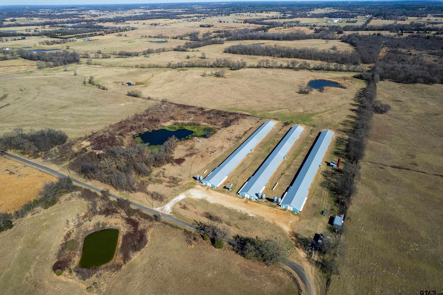 30 Acres of Land for Sale in Mount Vernon, Texas