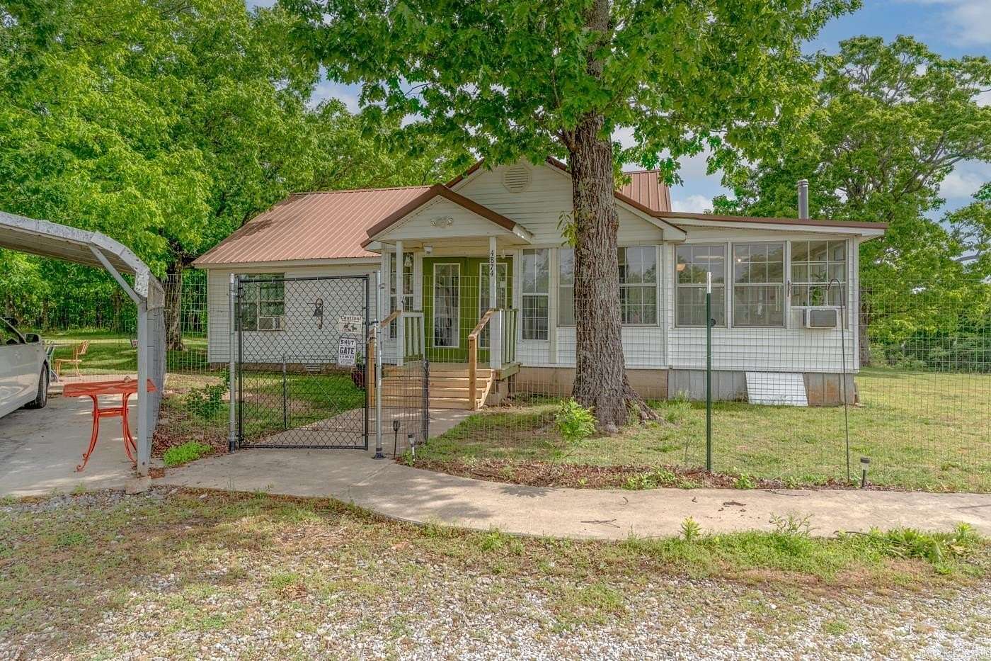 11.2 Acres of Land with Home for Sale in Mountain View, Arkansas