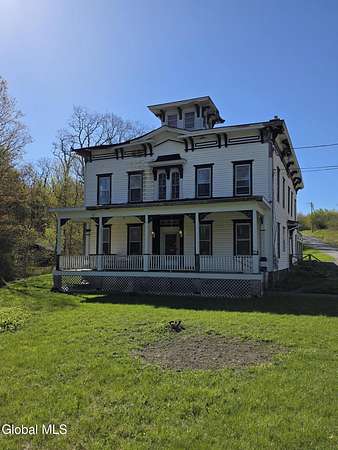 1.6 Acres of Land with Home for Sale in Pattersonville, New York