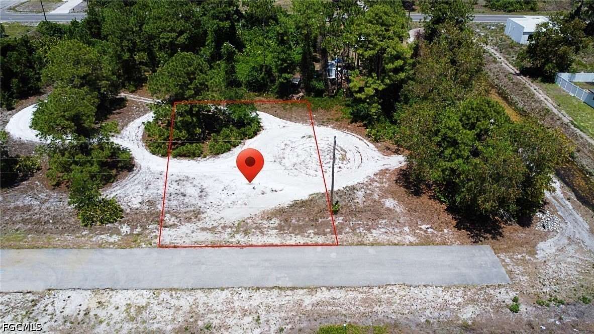 0.25 Acres of Residential Land for Sale in Lehigh Acres, Florida