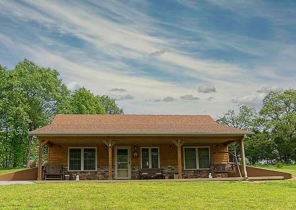41.5 Acres of Land with Home for Sale in Houston, Missouri
