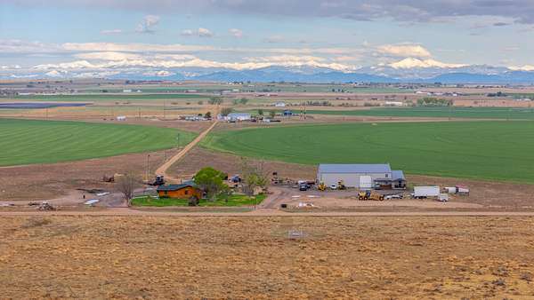 549 Acres of Improved Agricultural Land for Sale in Hudson, Colorado